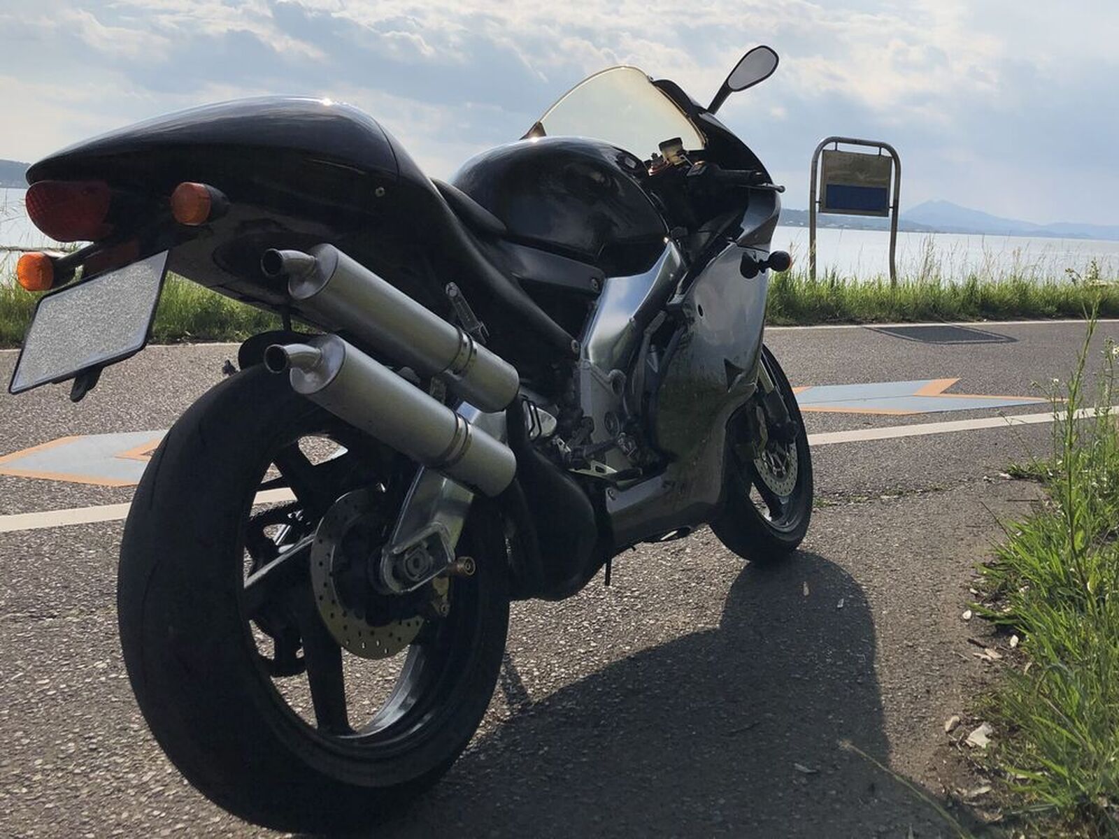 Rs250 アプリリア アプリリアのクチコミ レビュー 評価 評判 足つき情報 バイク中古車なら Webikeバイク選び