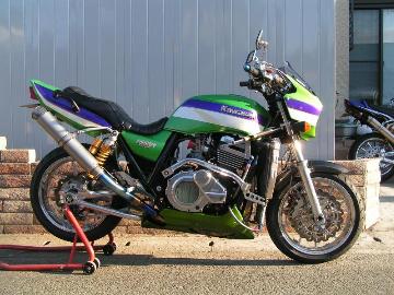 コージさんから:「ZRX1100フルカスタム」とオーナーレビュー