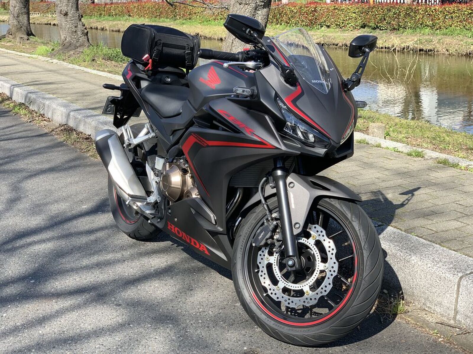 Cbr400r ホンダのクチコミ レビュー 評価 評判 足つき情報 バイク中古車なら Webikeバイク選び