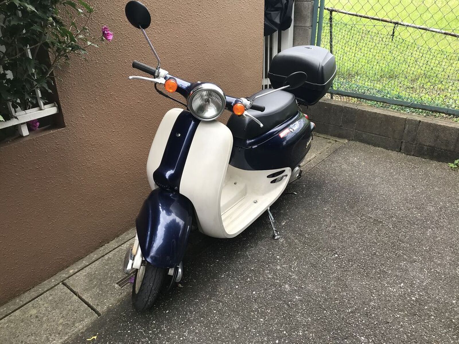 ジョルノ ホンダの新車 中古バイクを関西から探す ウェビック バイク選び