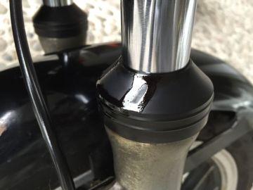 Yamaha Rz250 Rz250フロントフォークオイル漏れ 交換 ウェビックコミュニティ Yamaha Rz250 Rz250フロントフォークオイル漏れ 交換 ウェビックコミュニティ