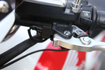 Honda Cb1300スーパーフォア クラッチスイッチ故障 交換 ウェビックコミュニティ Honda Cb1300スーパーフォア クラッチスイッチ故障 交換 ウェビックコミュニティ