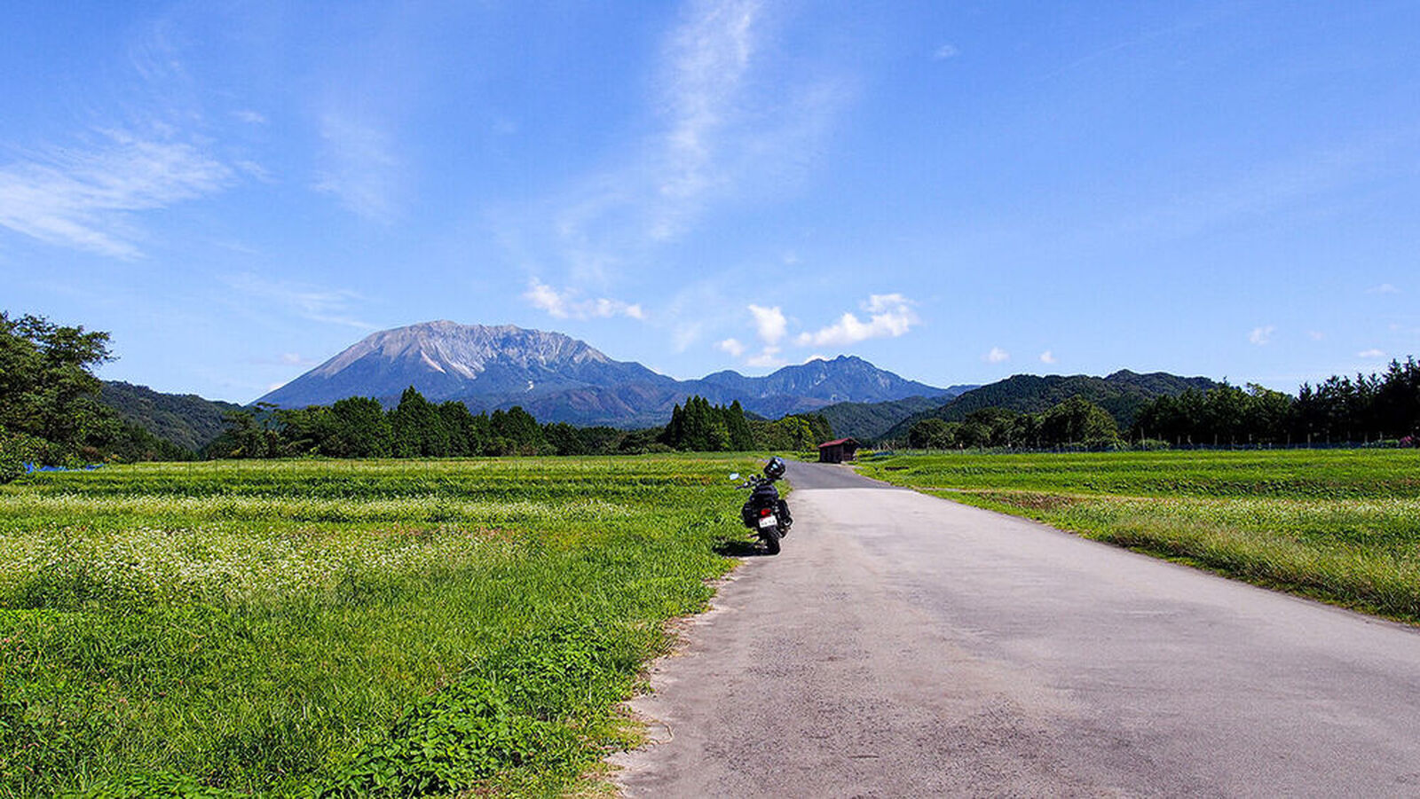 みんなで作るおすすめツーリング情報 鳥取県 大山 蒜山高原ツーリングで偶然見つけた絶景ポイント ウェビック バイクニュース