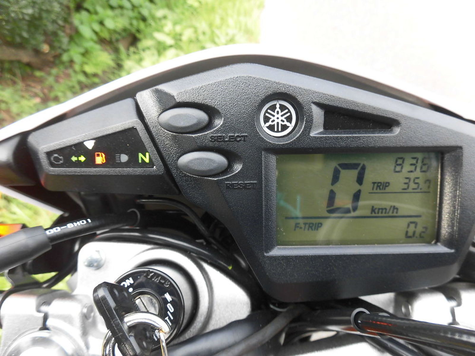 Yamaha セロー 250 ニューセロー250の燃費と給油ランプ点灯後の走行距離 ウェビックコミュニティ