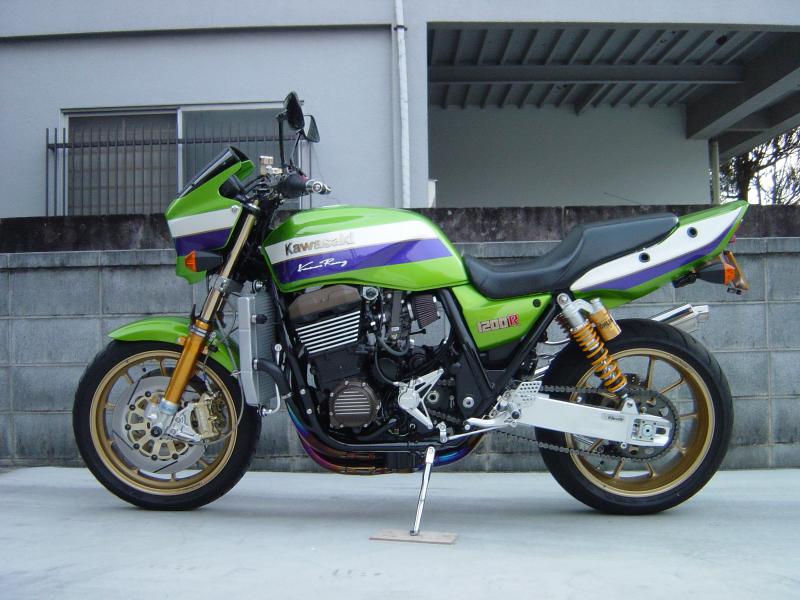 Kawasaki Zrx10 ウイリーのスイングアーム ウェビックコミュニティ