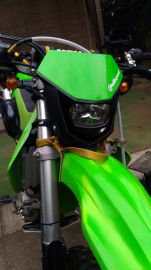 KAWASAKI KLX250 POLISPORT:ポリスポーツ HALOヘッドライト を使った、非公開ユーザーさんのバイク用品インプレッションです。バイク用品レビュー、口コミ、適合情報、コスパや性能評価は「ウェビック」