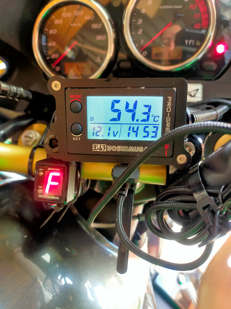 KAWASAKI ZRX1200ダエグ YOSHIMURA:ヨシムラ 水温センサーアダプター