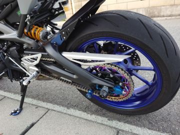 YAMAHA MT-09 XAM:ザム タフライトスチール リアスプロケットを