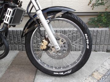 4013〕 z550gp 薄い フロントフェンダー