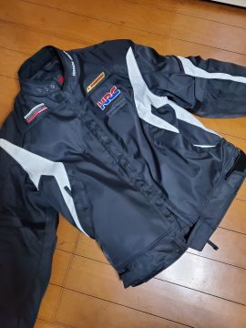 ジャケットからhonda Riding Gear ホンダ ライディングギアの口コミ 動画インプレッションを探す 1 ウェビック