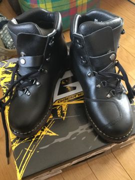 gaerne:ガエルネ FUGA(フーガ) シューズを使った、こーひーや