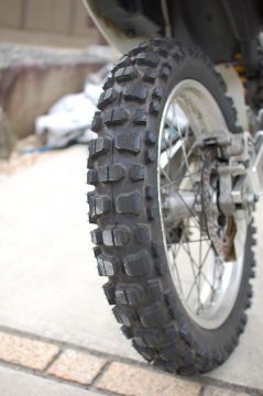 HONDA XR250 PIRELLI:ピレリ MT21 RALLYCROSS【120/80-18 M/C