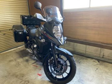 SUZUKI Vストローム650 Puig:プーチ エンジンガードを使った、非