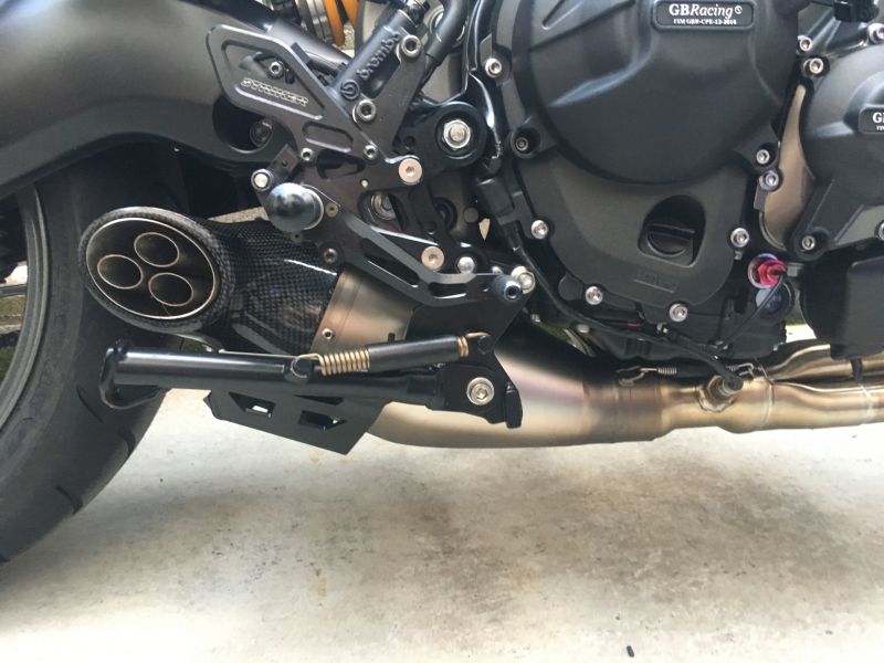 ヤマハ Mt 09 Akrapovic アクラポビッチ 口コミ 動画インプレッション 1 バイクパーツ通販 Webike