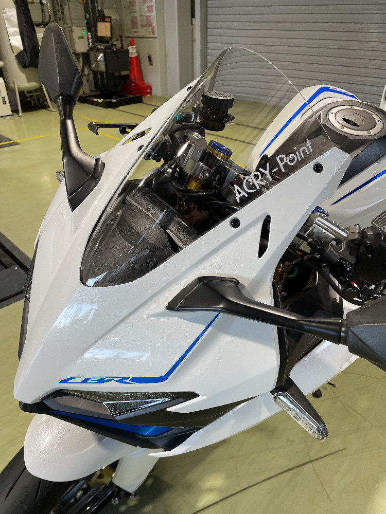 Amazon | アクリポイント(ACRY-Point) スクリーン クリア CBR250RR 17-110190 | スクリーンパーツ | 車＆バイク