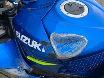 SUZUKI GSX-R1000R STOMPGRIP:ストンプグリップ トラクションパッド