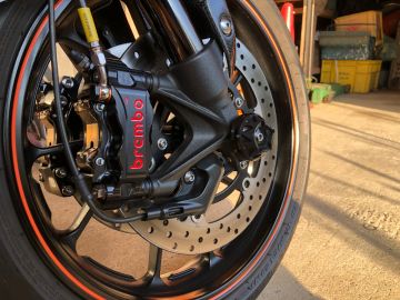 YAMAHA MT-09 Brembo:ブレンボ GP4-RB CNCラジアルマウントブレーキ