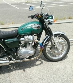 KAWASAKI W800 BAGSTER:バグスター タンクカバーを使った、非公開