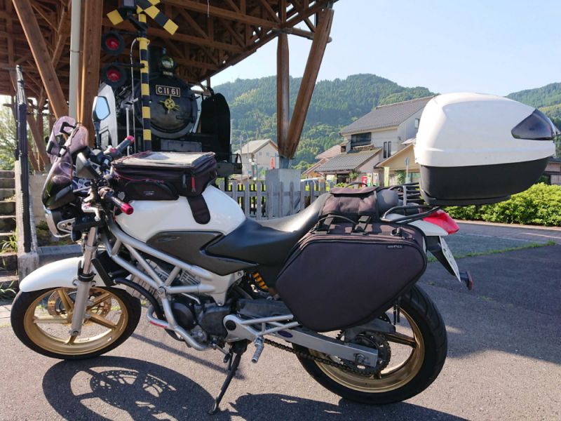 ホンダ Vtr250 リアキャリア 口コミ 動画インプレッション 1 バイクパーツ通販 Webike