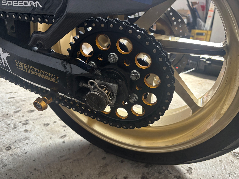 z900rs ダブルアルマイトスプロケット リア XAM A5403-42W partsboxpm_b5403r44g