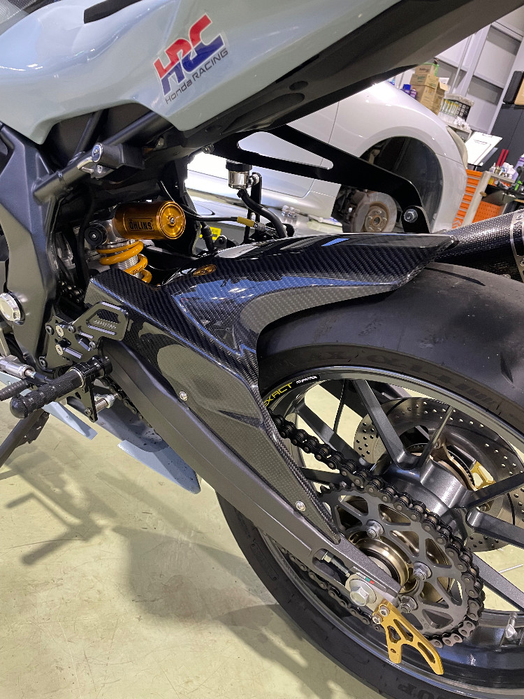 CBR250RR MC51 マジカルレーシング カーボンリアフェンダー HONDA CBR250RR (MC51) Magical Racing:マジカルレーシング リア