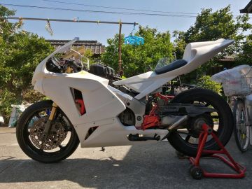 ホンダ Rvf400 カウル関連 バイクパーツ通販 Webike