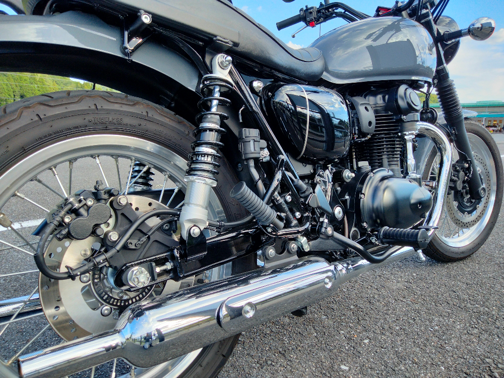 カワサキW800オーリンズリアサス カワサキW800オーリンズリアサス OHLINS オーリンズ リア