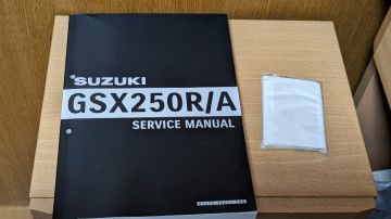 【激安販促】スズキ　GSX250R サービスマニュアル アクセサリー