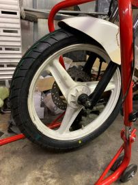 HONDA NS50F DUNLOP:ダンロップ チューブレスバルブを使った、非公開