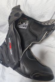 KAWASAKI ZX-25R alpinestars:アルパインスターズ SUPERTECH R