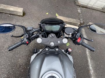 SUZUKI SV650X ACTIVE:アクティブ  セパレートハンドルを使った、男Aさんのバイク用品インプレッションです。バイク用品レビュー、口コミ、適合情報、コスパや性能評価は「ウェビック」