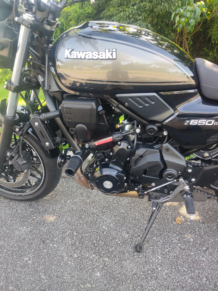 KAWASAKI Z650RS ACTIVE:アクティブ パフォーマンスダンパーを使った