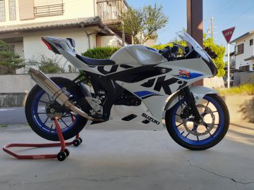 GSX-R125 (2018-) アンダーカウルSPL--