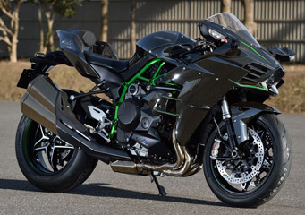 20150731 vol61 01 - Test Ride NINJA H2, the Raging Horse/Link Project with Young Machine