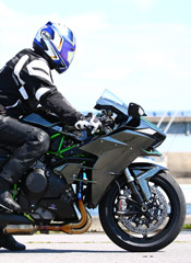 20150731 vol61 15 - Test Ride NINJA H2, the Raging Horse/Link Project with Young Machine