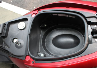 トリシティ 各部画像