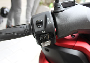 トリシティ 各部画像